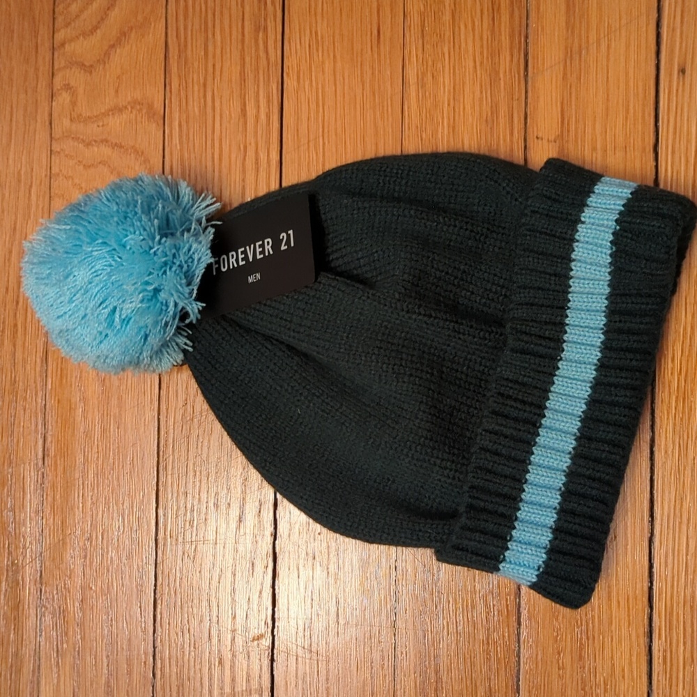 Forever 21 Men's Dark Green Beanie with Light Blue Pom